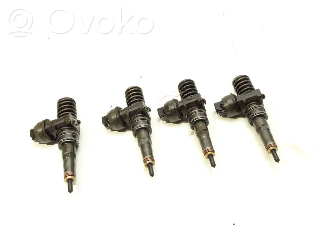 Volkswagen Golf IV Wtryskiwacze / Komplet