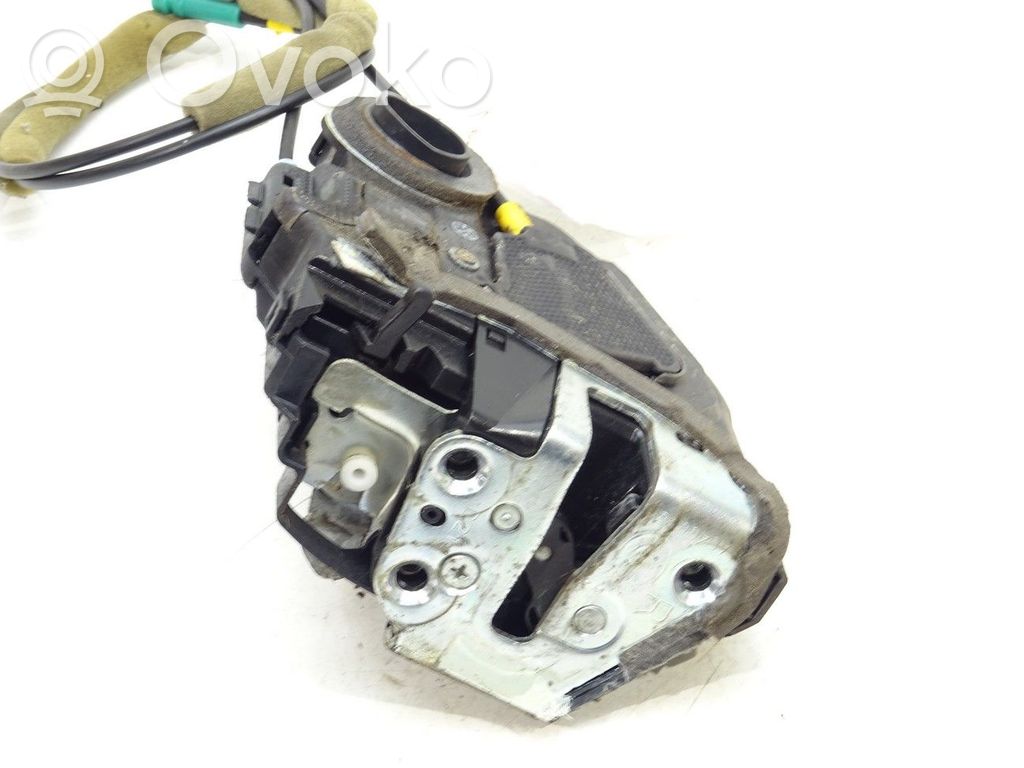 Toyota Highlander XU40 Încuietoare ușă spate 