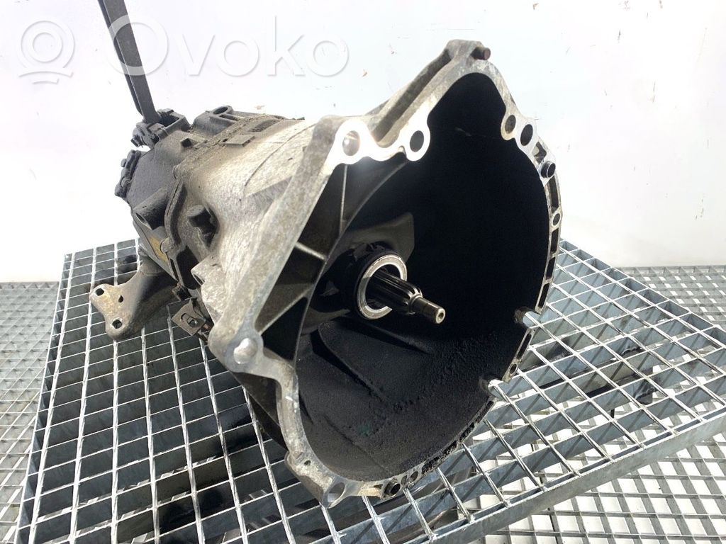 BMW 3 E46 Manualna 5-biegowa skrzynia biegów 