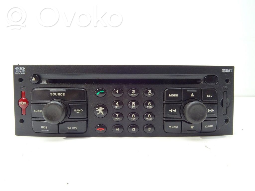 Panel / Radioodtwarzacz CD/DVD/GPS   96556952XT