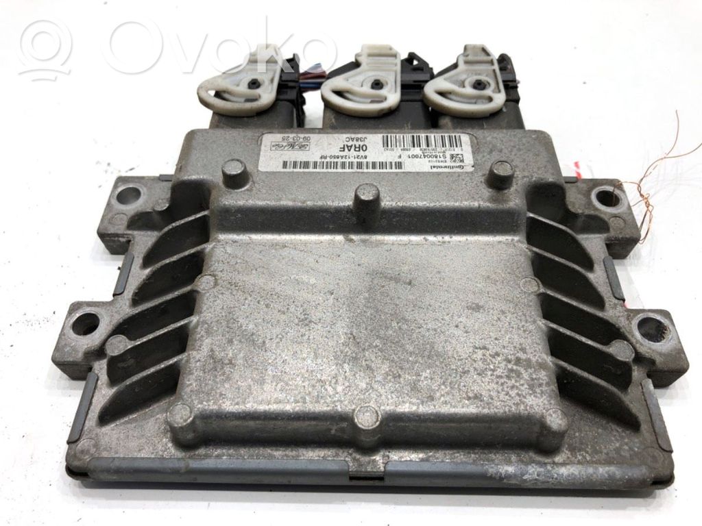 Engine control unit/module ECU   8V2112A650RF