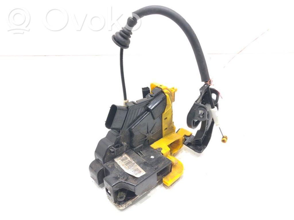KIA Ceed Front door lock 