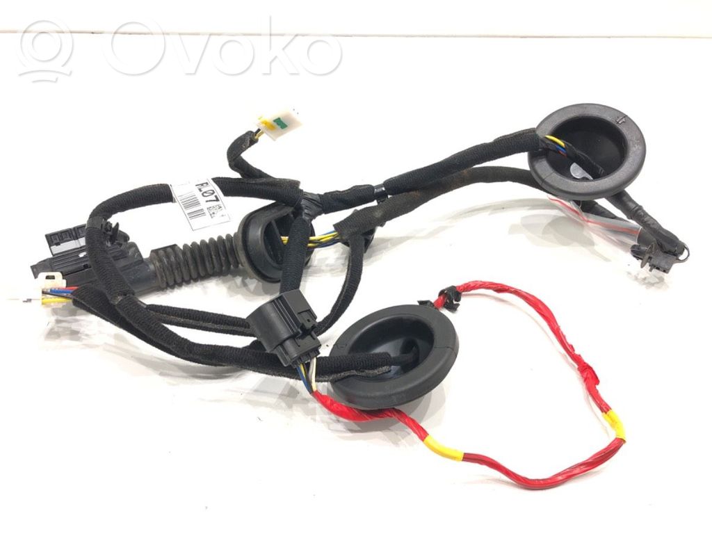 Cableado de puerta trasera   91620J7070