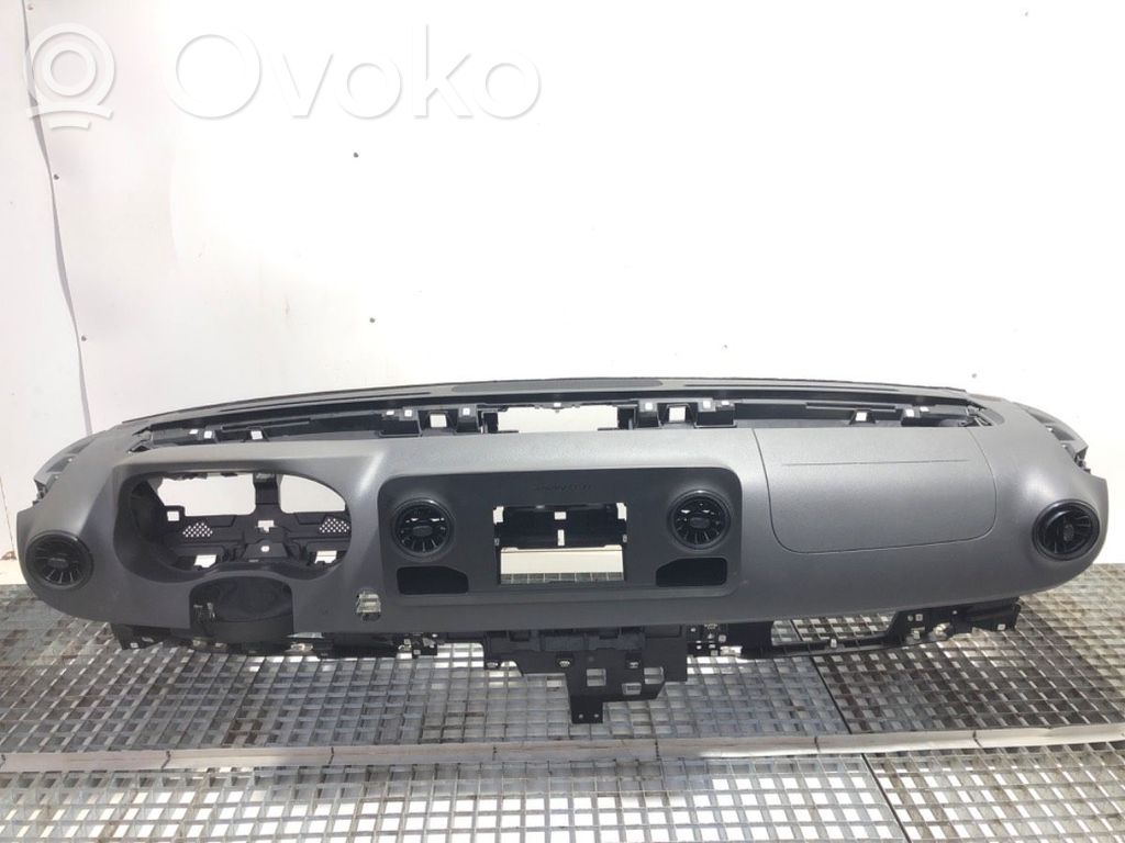 Panel de instrumentos   A9106800600