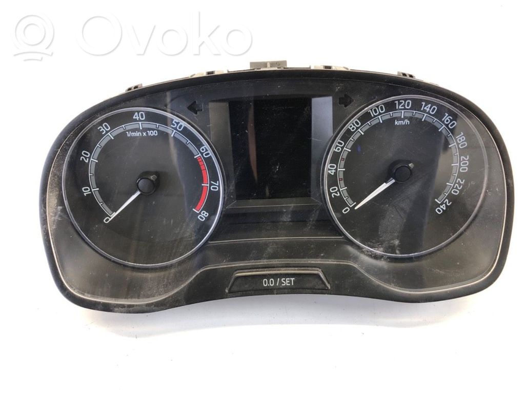 Skoda Fabia Mk3 (NJ) Nopeusmittari (mittaristo)
