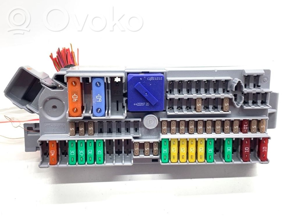 BMW 5 G30 G31 G38 Set cutie siguranțe 