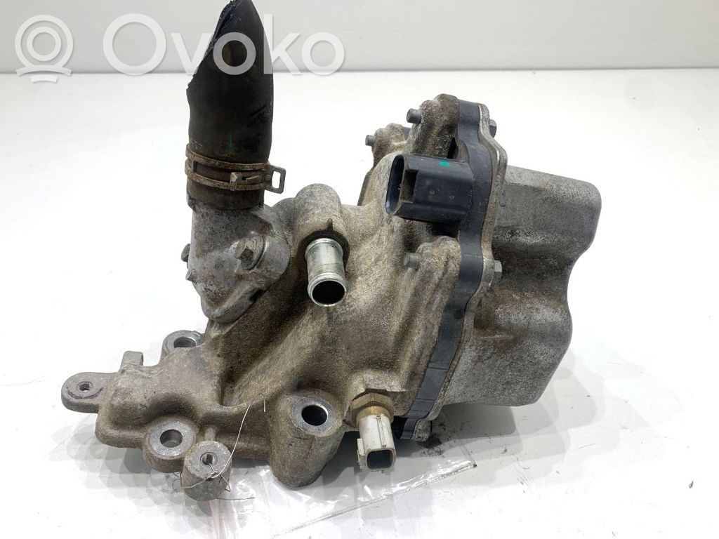 Renault Arkana Vesipumppu 