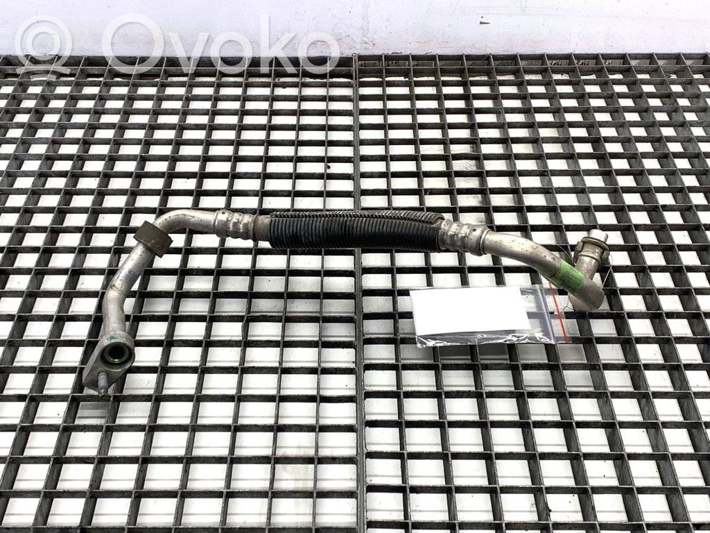 Ford Transit Courier Ilmastointilaitteen putki (A/C) 