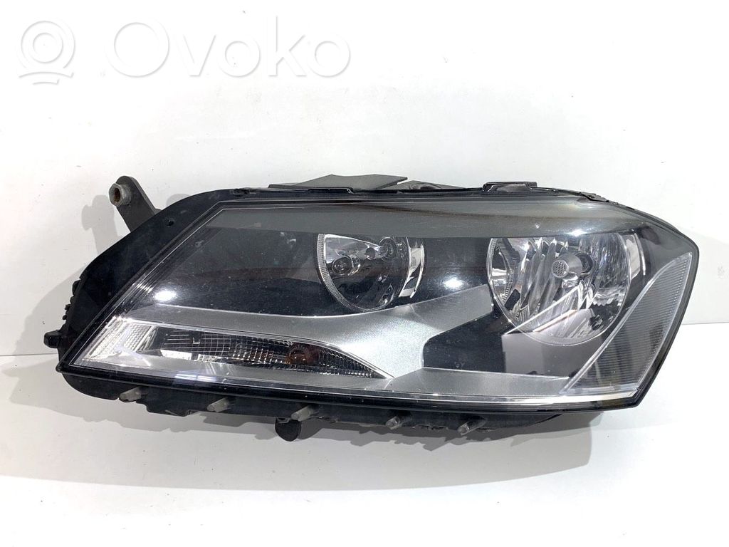 Volkswagen PASSAT B7 Lampa przednia 