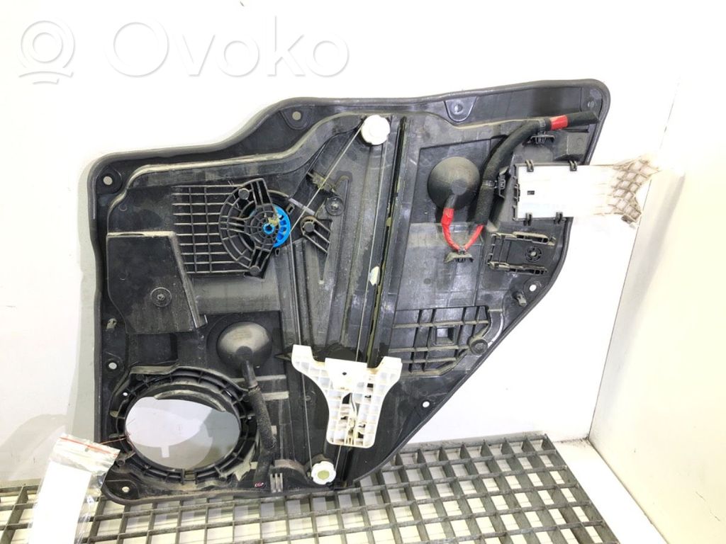 Elektryczny podnośnik szyby drzwi tylnych   81410J5000