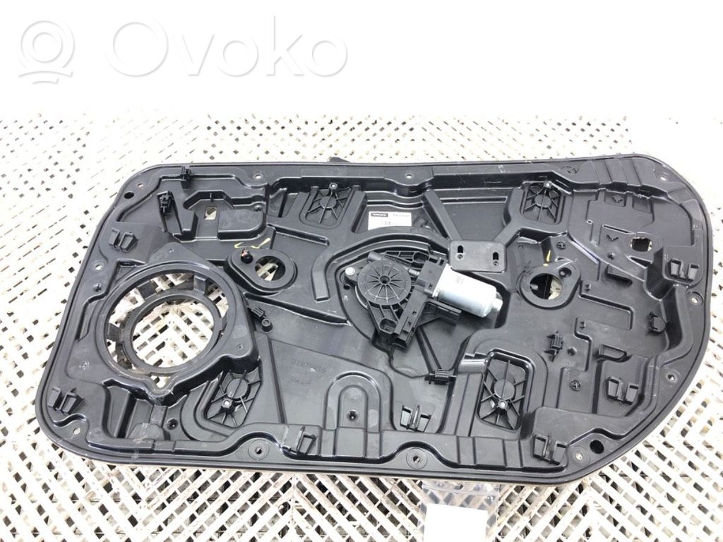 Volvo V40 Front door window regulator with motor 