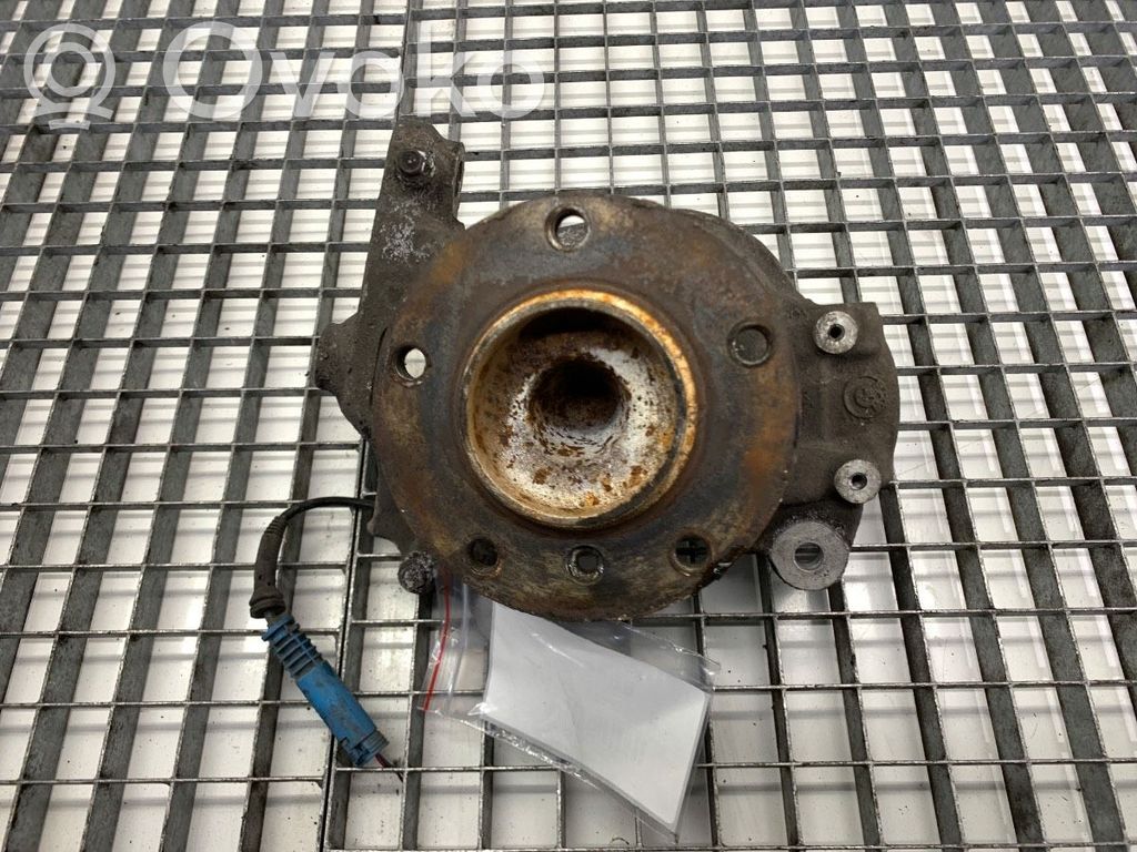 Achsschenkel vorne   6760953
