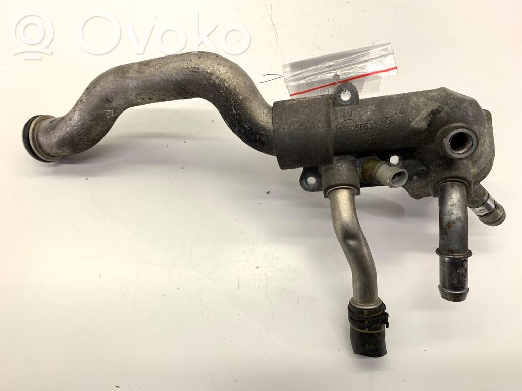 Opel Insignia A Carcasa del termostato 