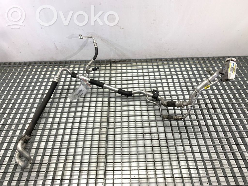 KIA Ceed Air conditioning (A/C) pipe/hose 