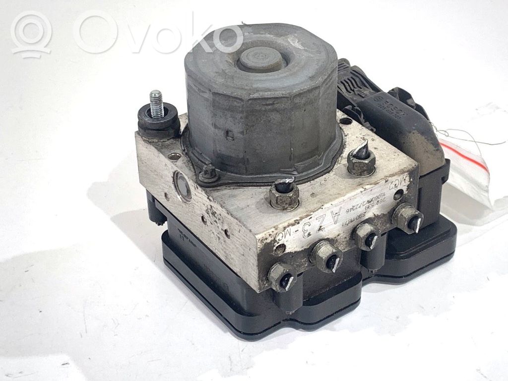 Opel Corsa E ABS bloks 