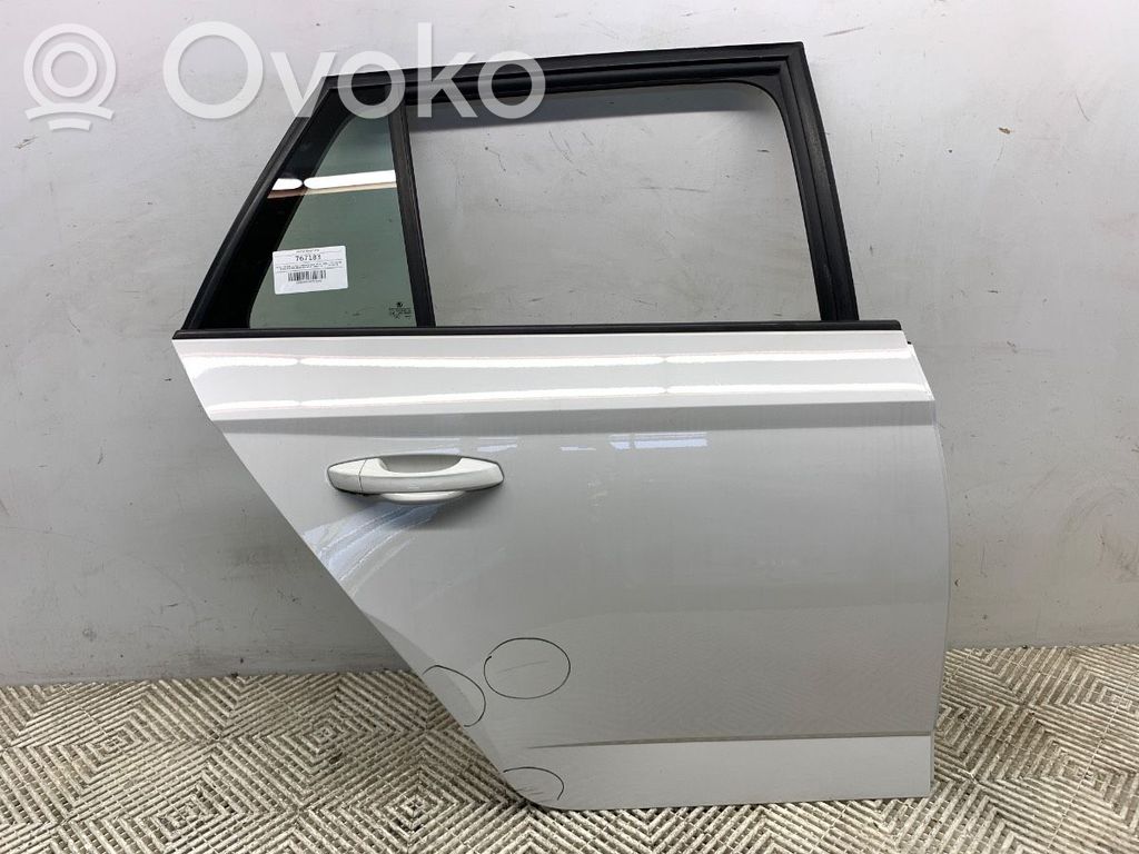 Puerta trasera   LF9E