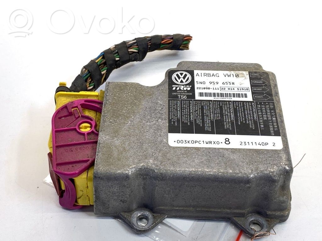 Volkswagen PASSAT B7 Sensore d’urto/d'impatto apertura airbag 