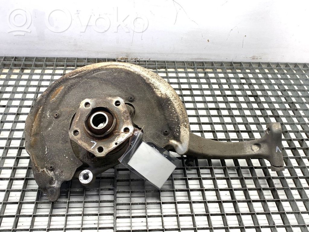 Audi A4 S4 B9 8W Fuso a snodo con mozzo ruota anteriore 