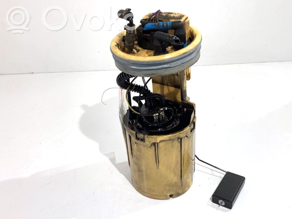 Volkswagen Touran I Pompe à carburant