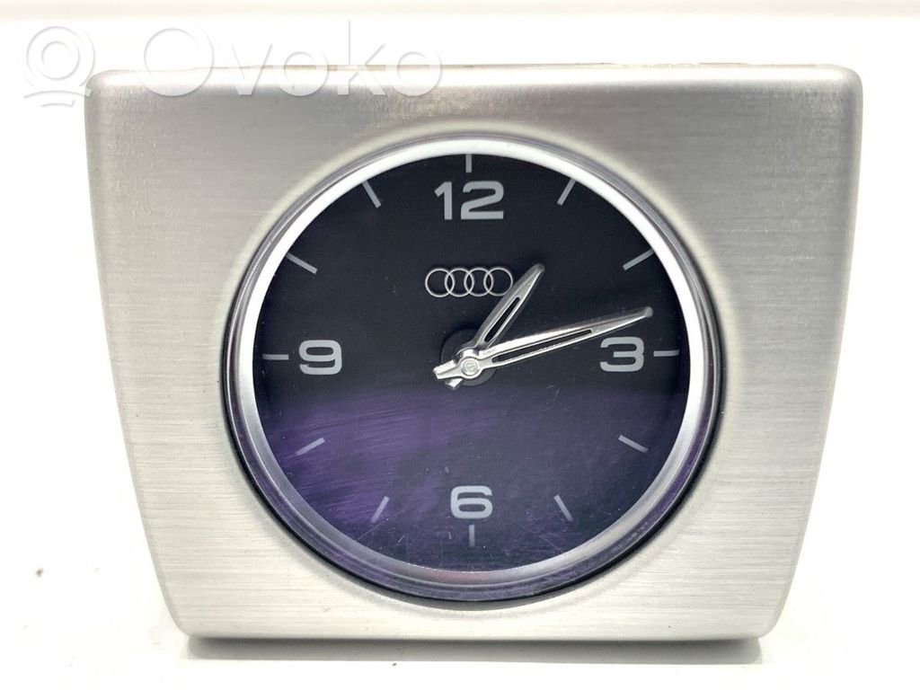 Audi A8 S8 D4 4H Reloj 