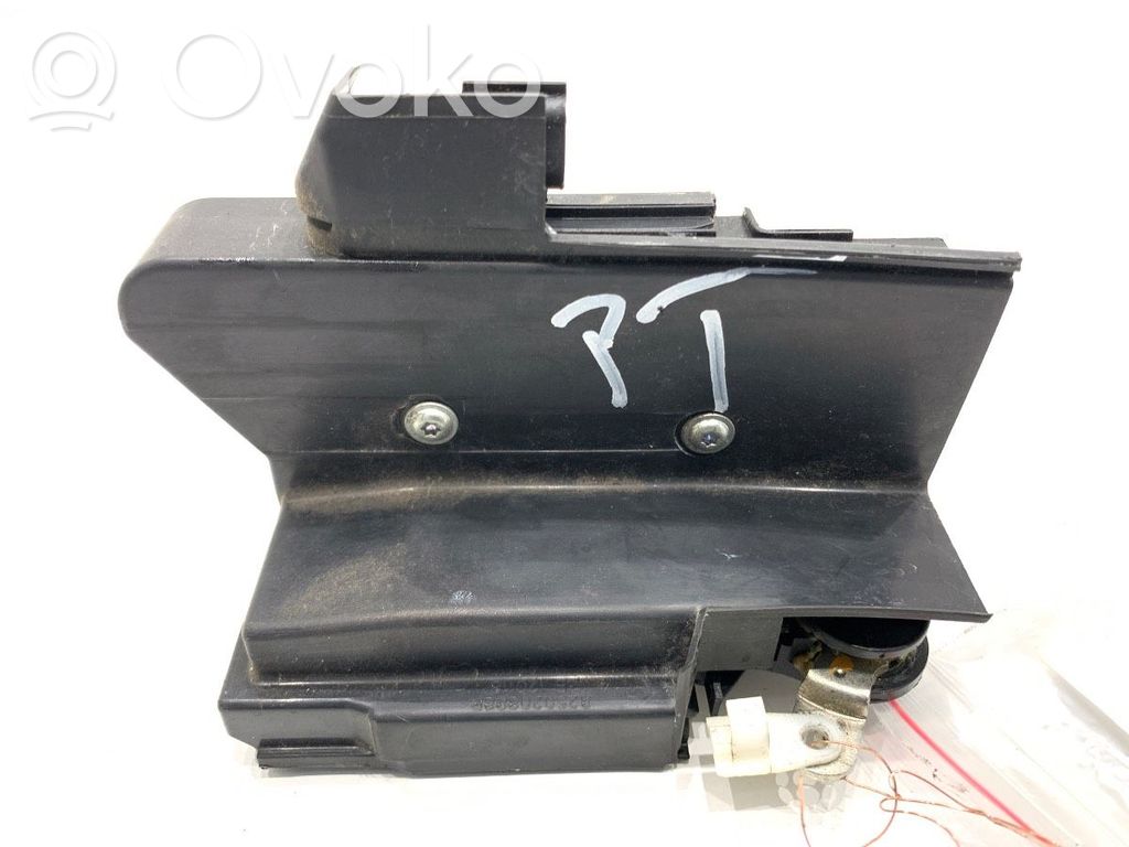Takaoven lukko   825020888R
