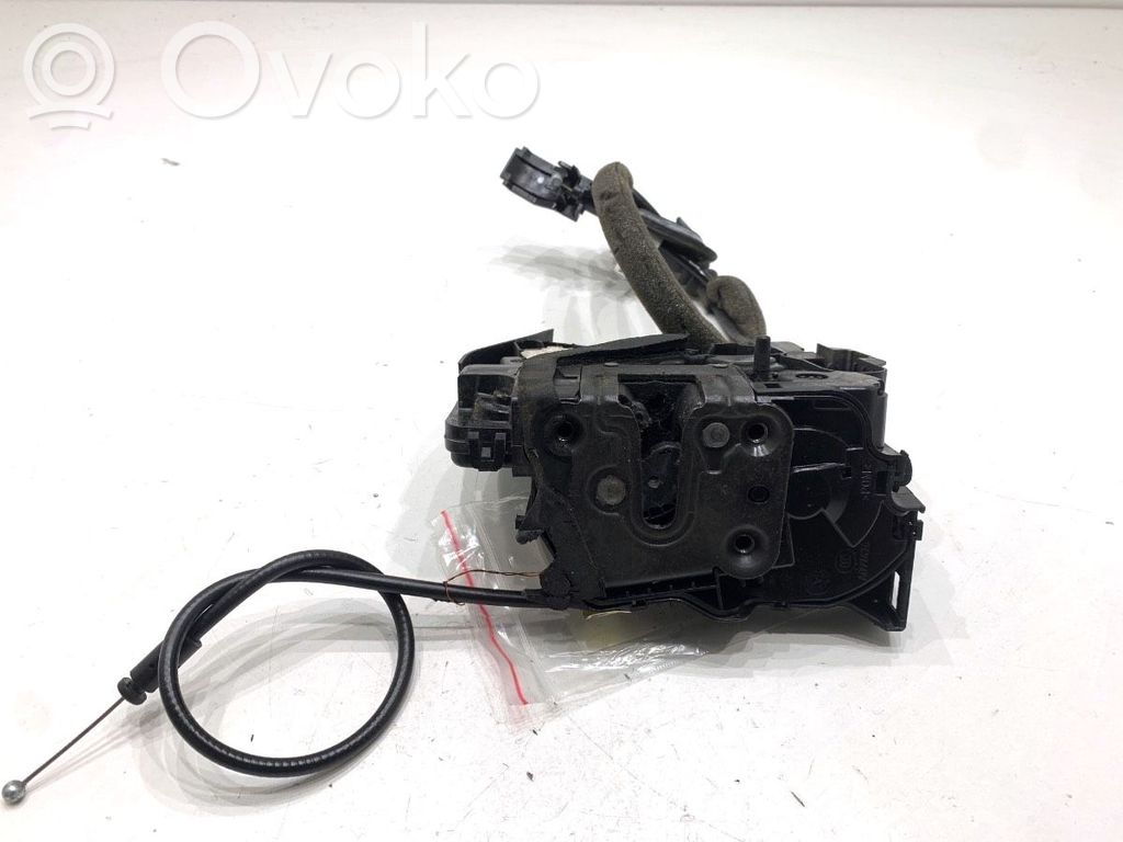 Renault Megane IV Rear door lock 
