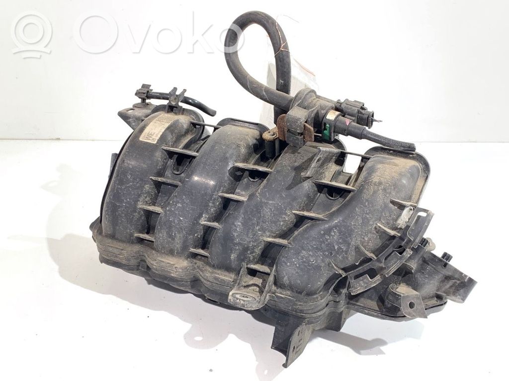 Opel Corsa E Kolektorius įsiurbimo 