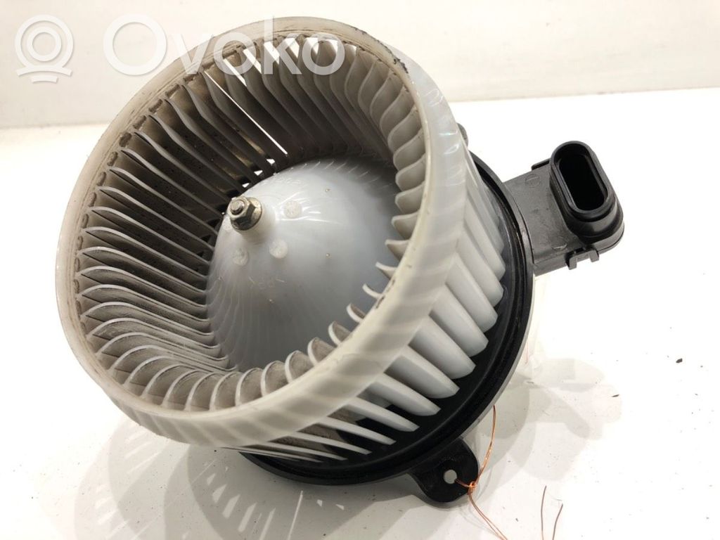Mitsubishi Outlander Mazā radiatora ventilators 