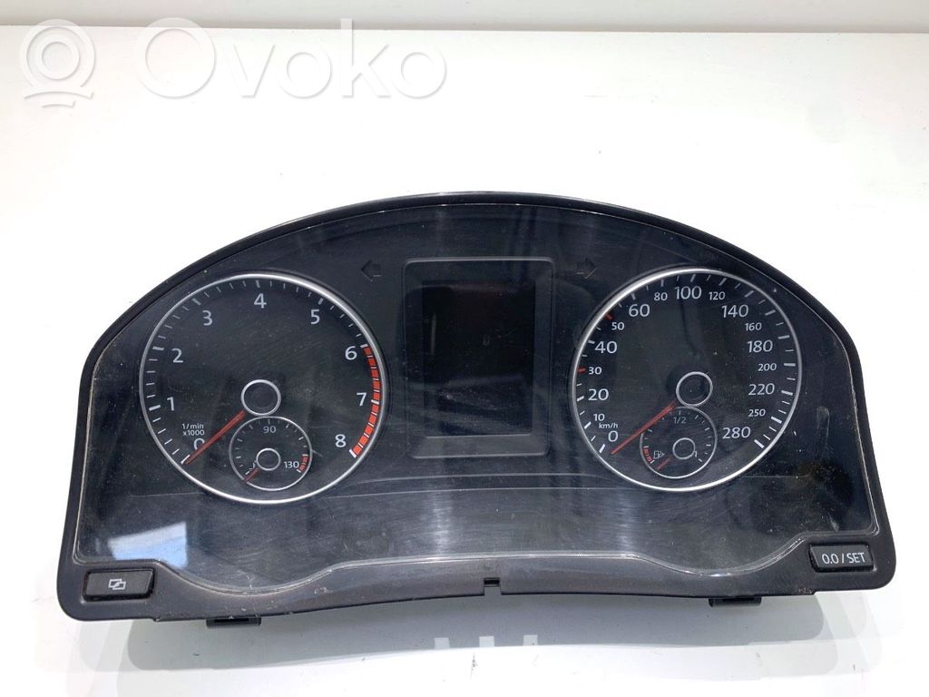 Volkswagen Scirocco Speedometer (instrument cluster) 