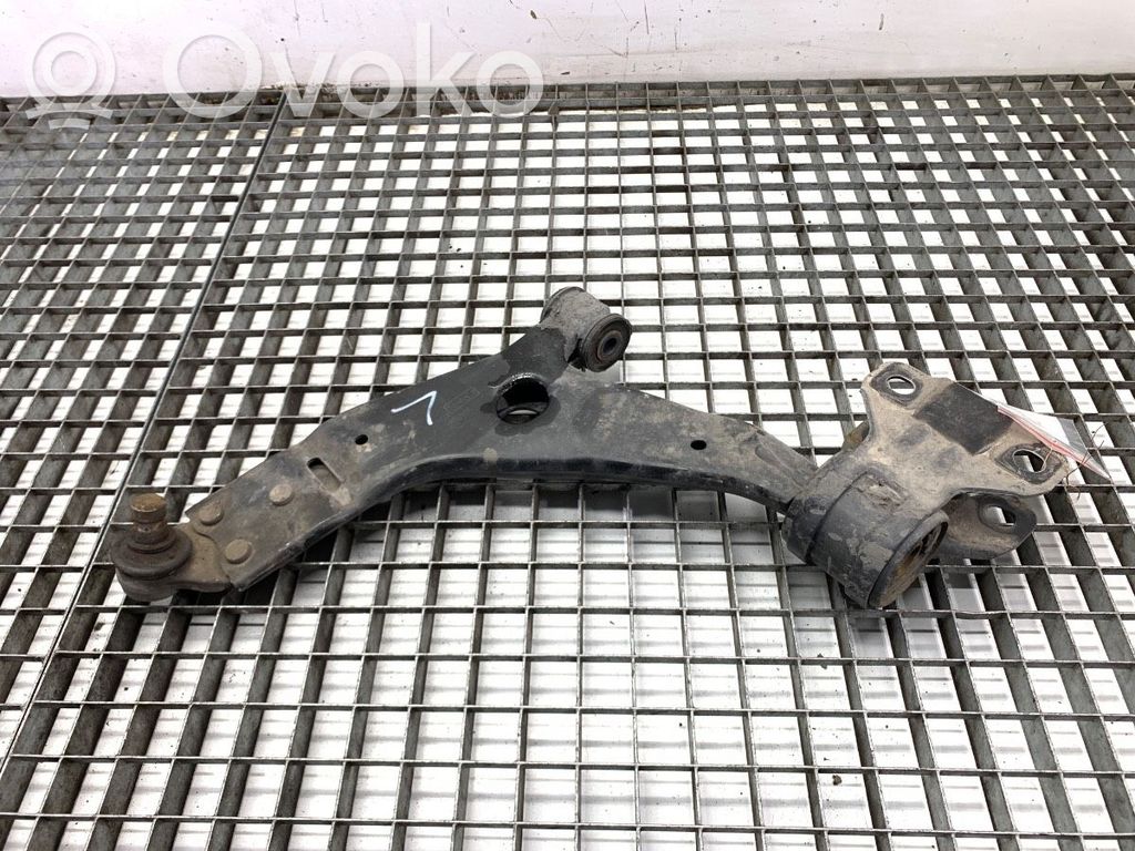Ford Transit Courier Braccio di controllo sospensione anteriore 