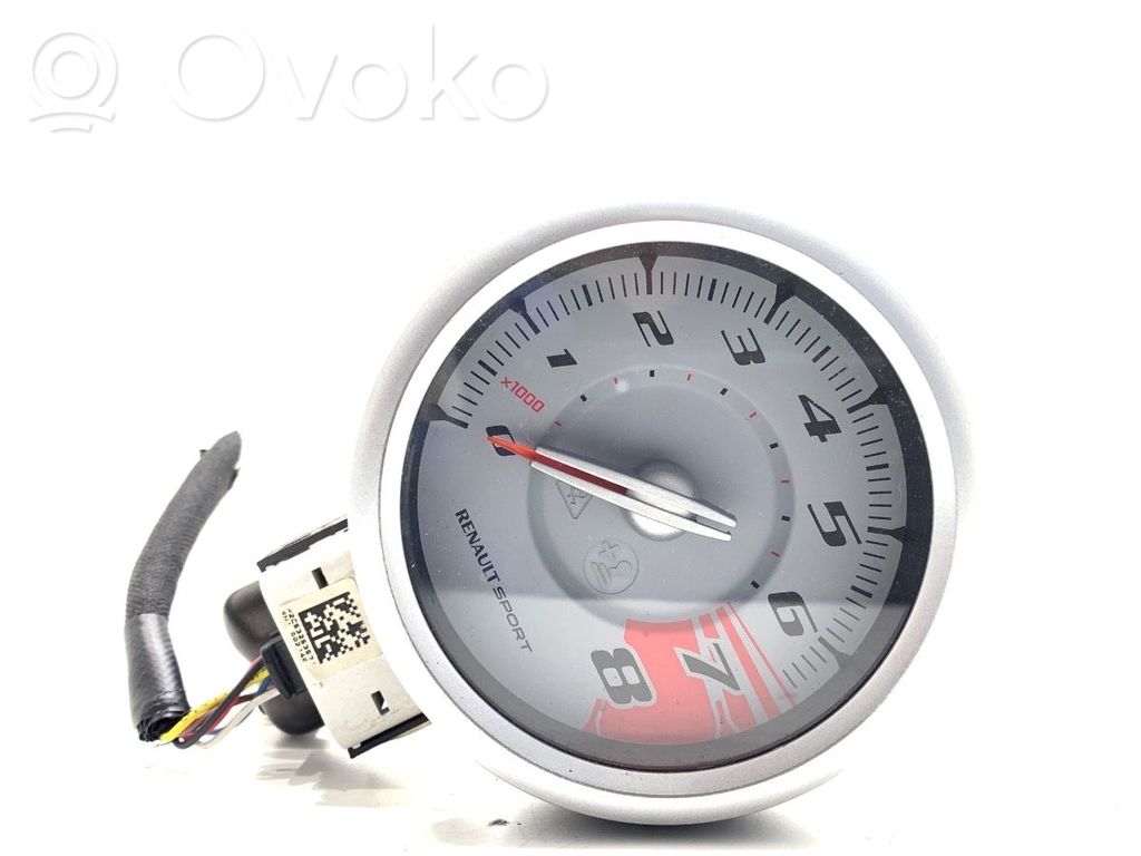 Renault Twingo II Geschwindigkeitsmesser Cockpit 