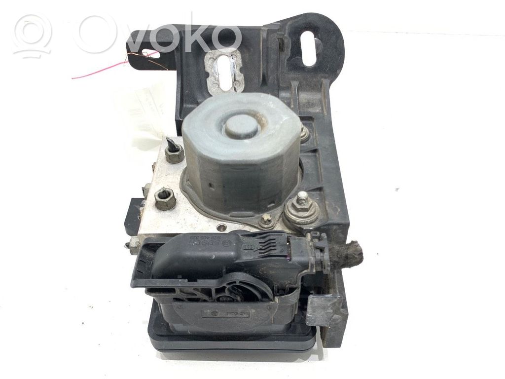 Opel Corsa E Bomba de ABS 