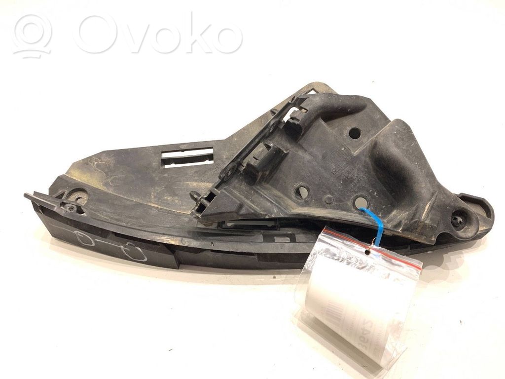 Volvo XC60 Staffa di rinforzo montaggio del paraurti anteriore 