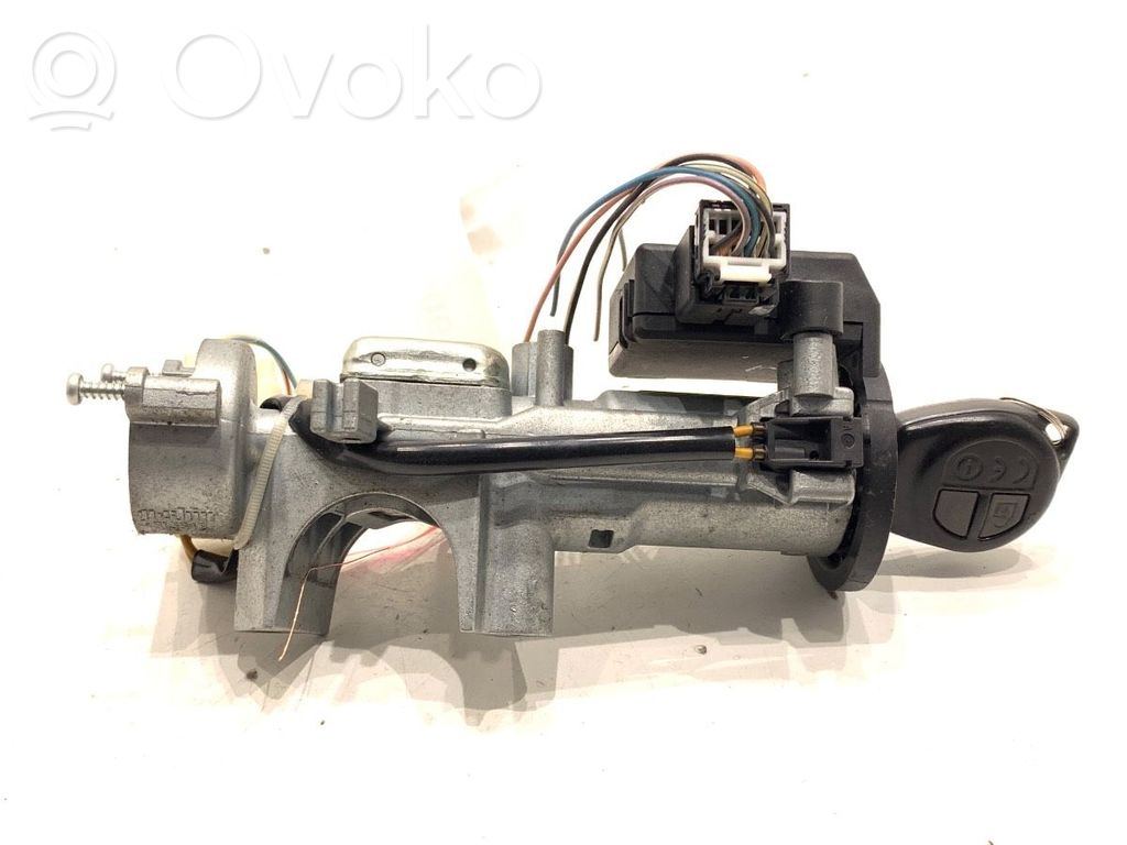 Suzuki Swift I Užvedimo spynelė 