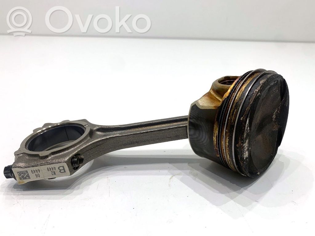 Hyundai i30 Pistón con biela 