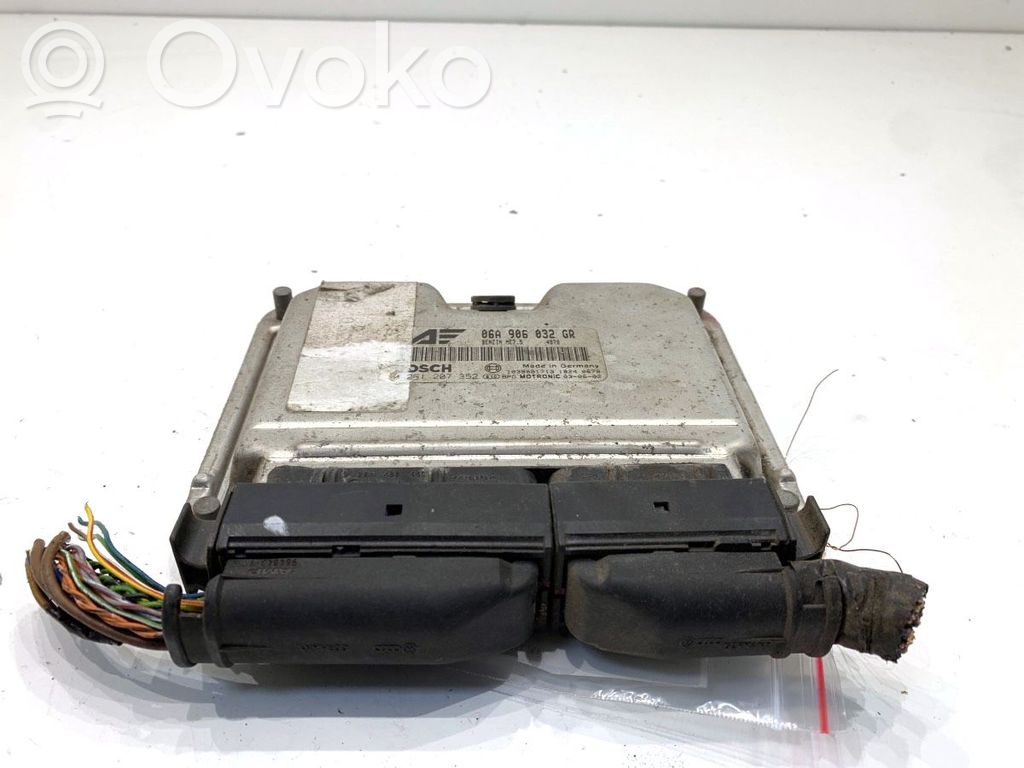 Seat Alhambra (Mk1) Unidad de control/módulo ECU del motor 