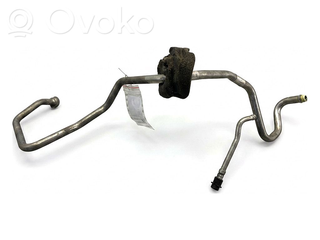 Volvo V70 Ilmastointilaitteen putki (A/C) 