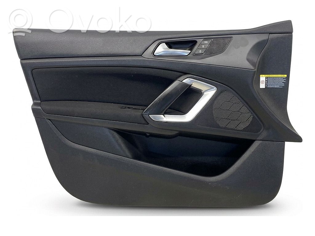 Peugeot 308 Etuoven verhoilu 
