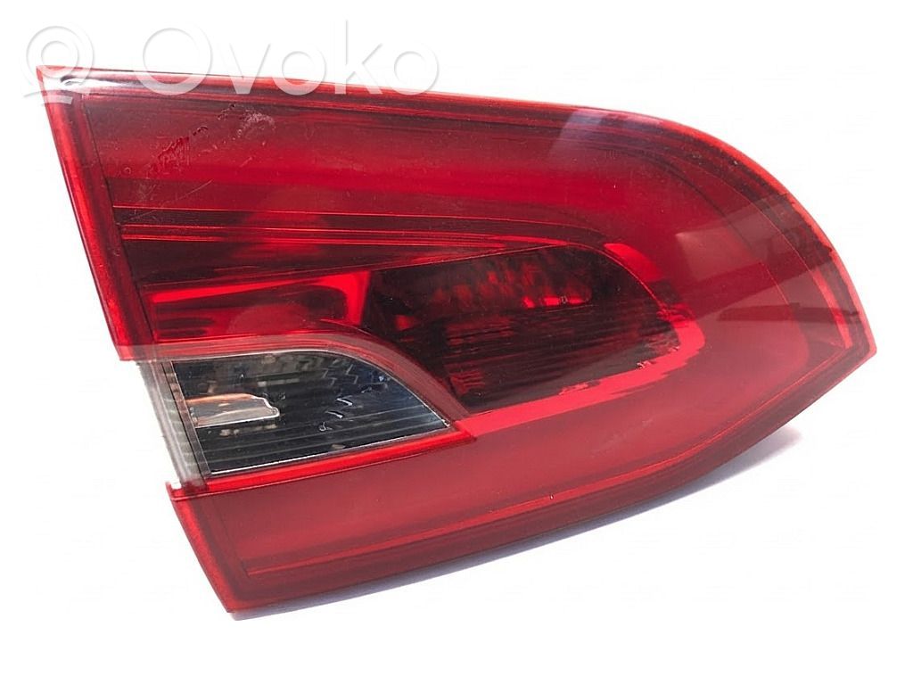 Peugeot 308 SW  Lampă spate în caroserie 