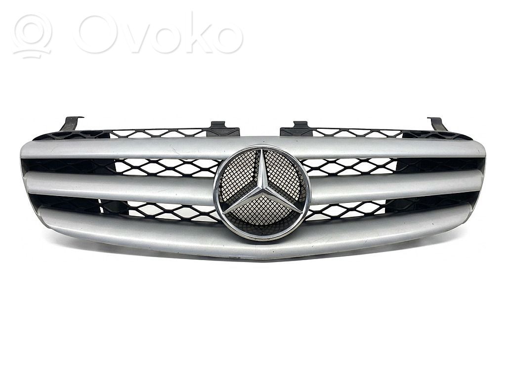 Mercedes-Benz R W251 Atrapa chłodnicy / Grill 