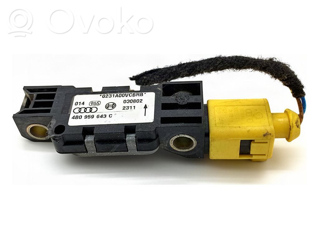 Audi A8 S8 D3 4E Airbagsensor Crashsensor Drucksensor