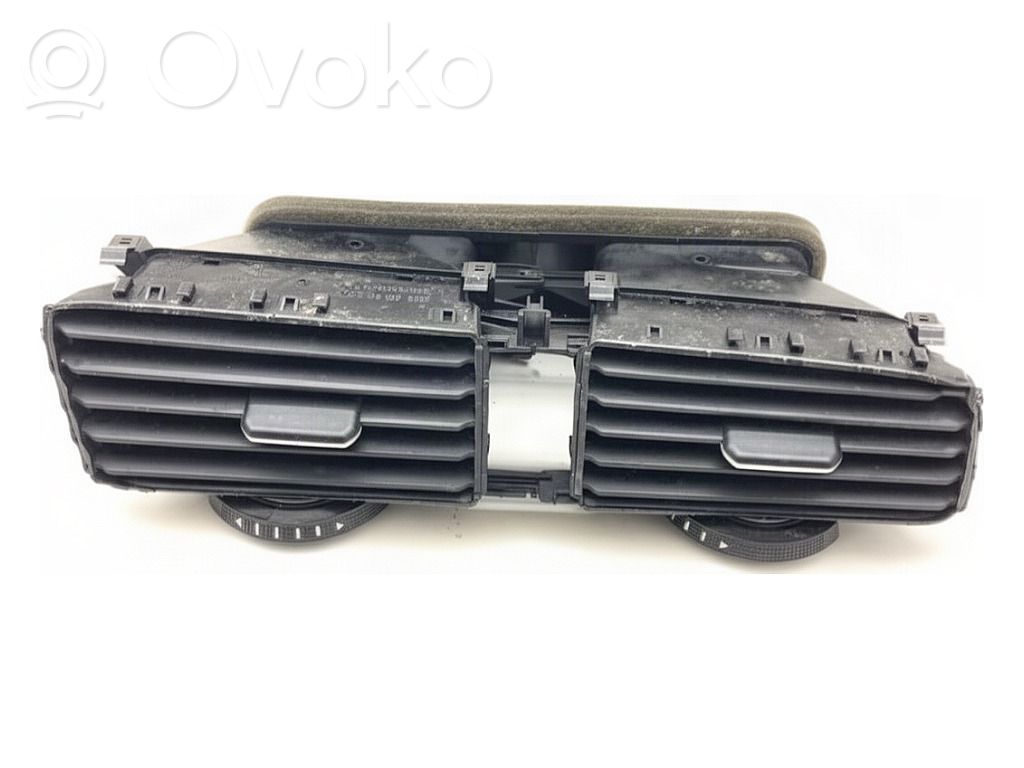 Volkswagen Golf VII Grilă ventilație/ramă laterală bord