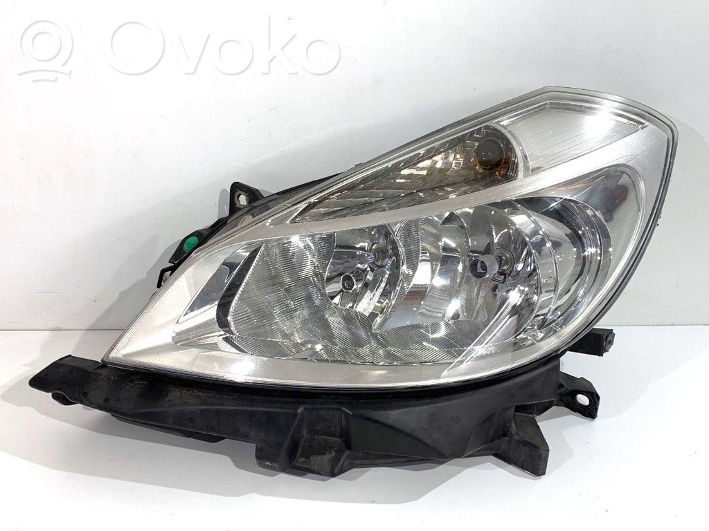 Renault Clio III Faro/fanale