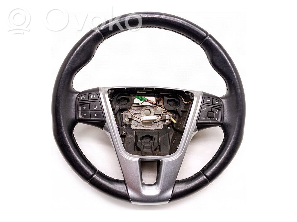 Volvo V40 Stūre