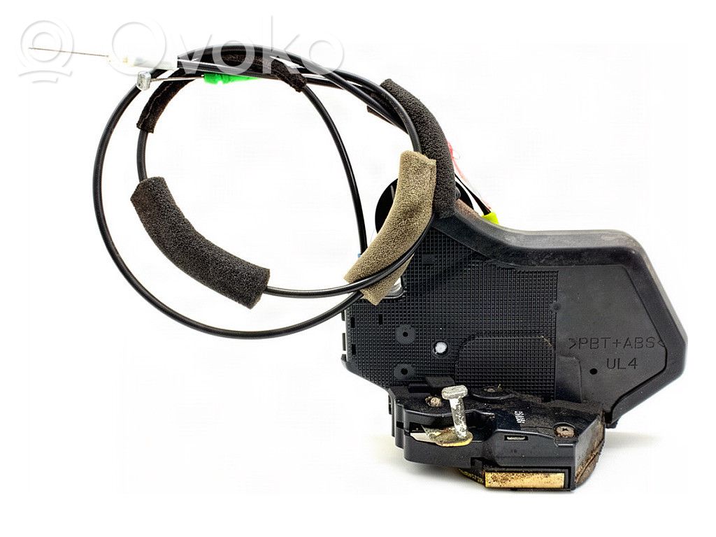 Toyota Avensis T250 Rear door lock