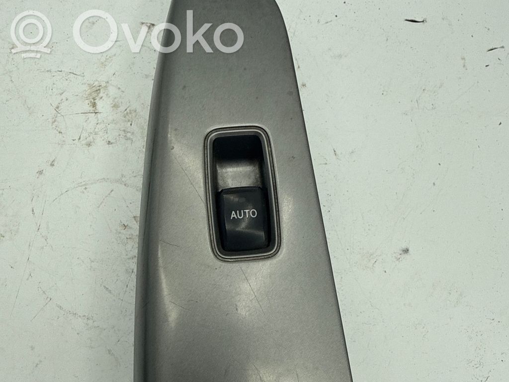 Toyota Land Cruiser (J120) Electric window control switch 