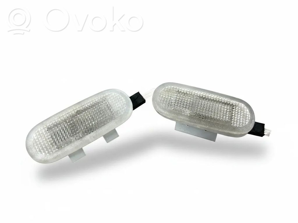 Renault Clio III Beleuchtung Handschuhfach 