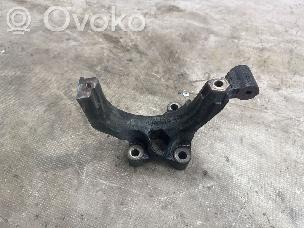 Volkswagen Tiguan EGR valve cooler bracket 