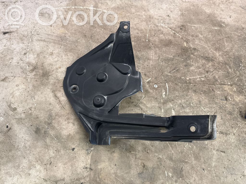 Ford Focus Alustan etusuoja välipohja 