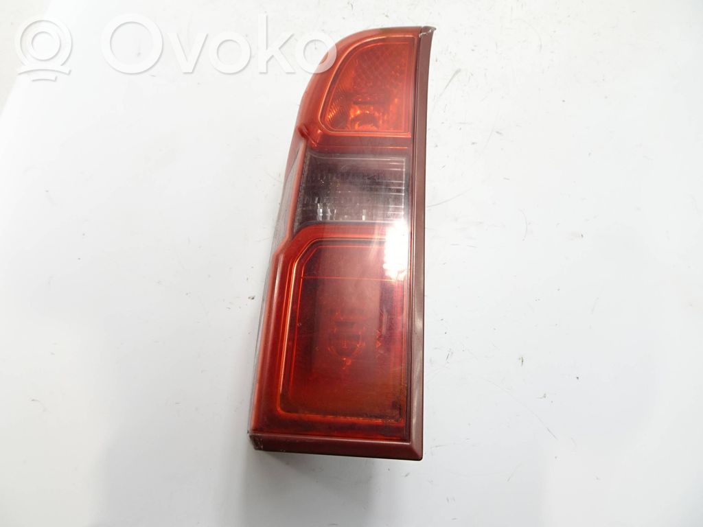 Nissan Patrol Y61 Rear/tail lights 